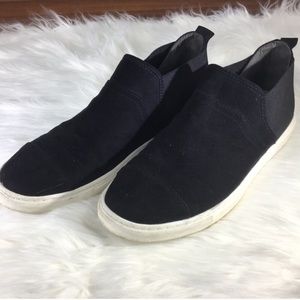 Adrienne Vittadini sport suede slip on sneakers